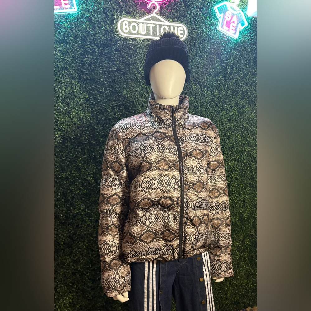 Shein Snake Pattern Puffer Jacket - image 3